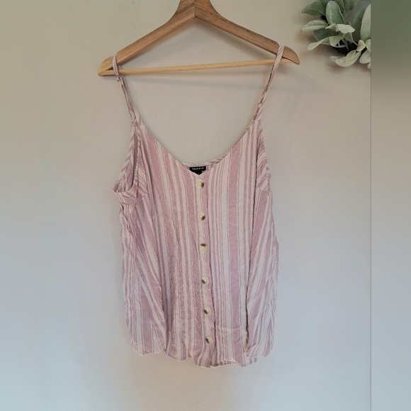 Torrid Rayon Crepe Button-Front Cami Size 2 (2XL) - Picture 2 of 5